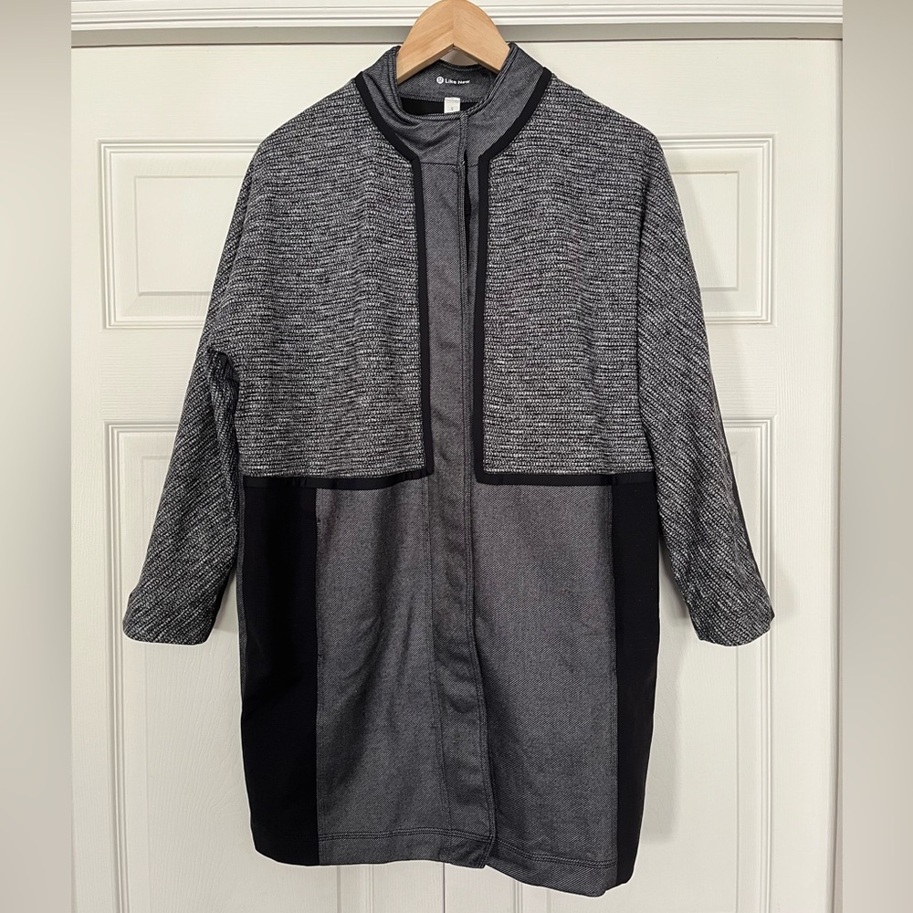 {Lululemon} Cocoon Car Coat in Black / Coco Pique Black /Shine Dot Black